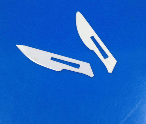 Cuchillo de cerámica de la cuchilla del filo del desgaste de la pureza elevada de la circona resistente a la corrosión de la circona