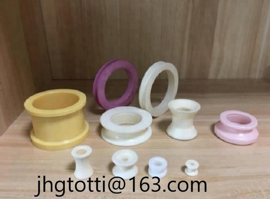 El ojeteador de cerámica de las piezas Al2O3 de la guía de las materias textiles lleva - amarillo rojo blanco resistente